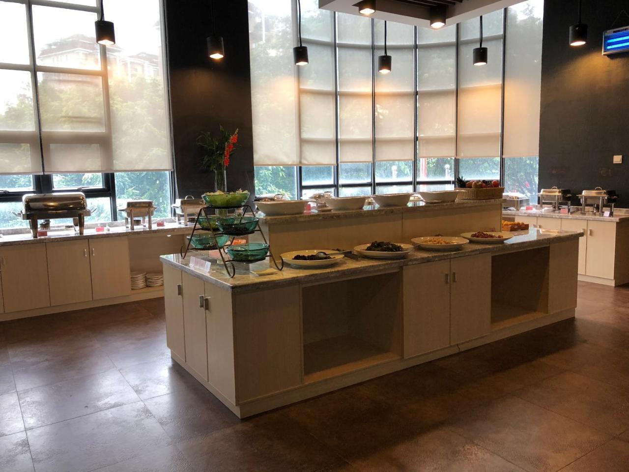 Henry Business Hotel Guangzhou Dış mekan fotoğraf